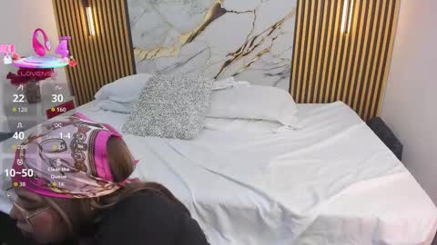 Snapshot of niickypurple chatting on 11/02/25, 03:47 Call me Nicky online show from 11/02/25, 03:47