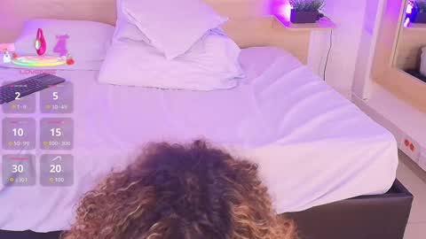 Snapshot of niickypurple chatting on 11/20/25, 08:19 Call me Nicky online show from 11/20/25, 08:19