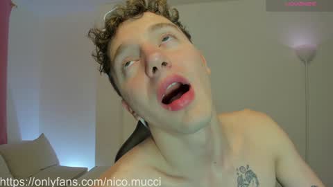 Nicolas Mucci online show from 01/09/25, 07:42