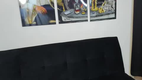 Snapshot of niico_santana chatting on 10/10/25, 03:55 Niico online show from 10/10/25, 03:55