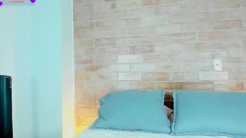 Niicole online show from 06/11/26, 01:05