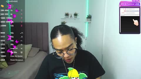          online show from 12/30/24, 04:40