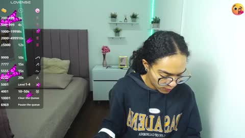          online show from 01/14/25, 02:11