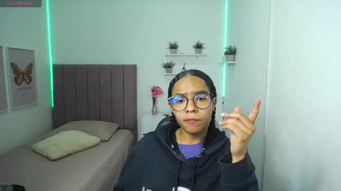          online show from 02/08/25, 01:54