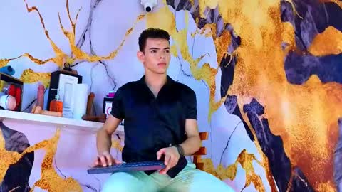 Nijinsky online show from 09/22/25, 11:01