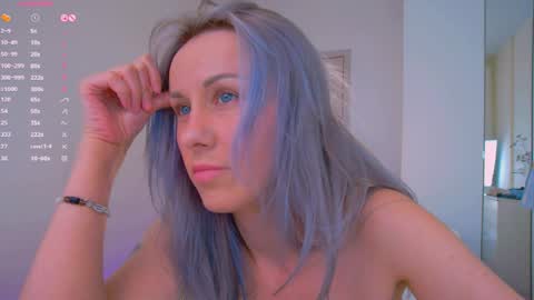 Snapshot of nika_bloom chatting on 04/10/26, 08:52 Nika Bloom online show from 04/10/26, 08:52