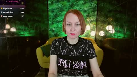Nika online show from 01/06/25, 08:46