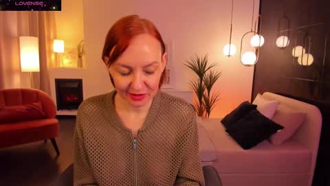 Nika online show from 02/21/25, 12:17