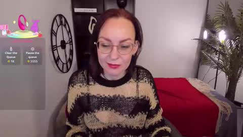 Nika online show from 02/04/26, 05:57