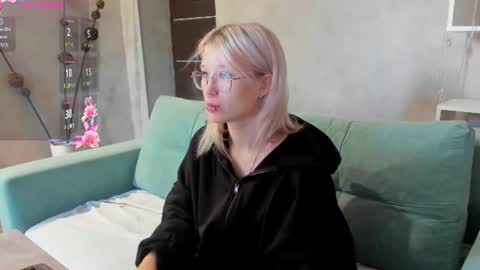 Nika Sm online show from 08/09/26, 09:25