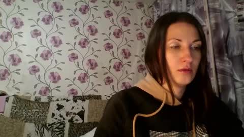 nika_smily online show from 11/24/25, 04:07