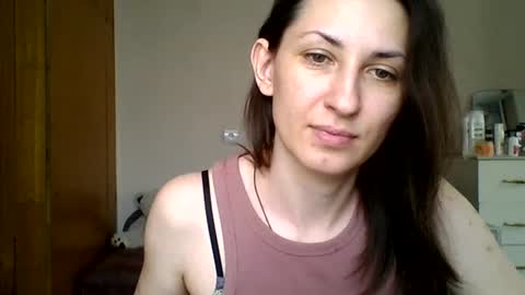 nika_smily online show from 06/12/26, 05:50