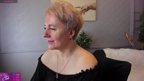 Nika online show from 12/22/24, 08:38