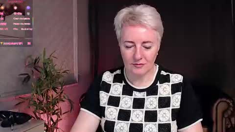 Nika online show from 07/17/26, 05:58