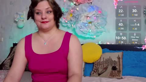 LovellyNika online show from 01/27/25, 12:16