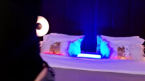 Nika online show from 07/01/26, 03:08