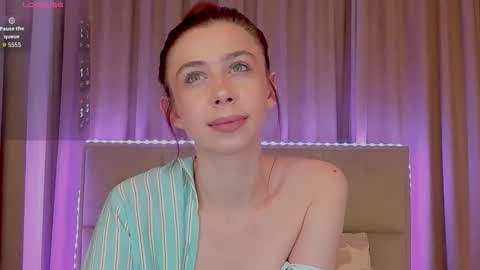 Snapshot of nikaletta chatting on 03/22/26, 09:07 Nika online show from 03/22/26, 09:07