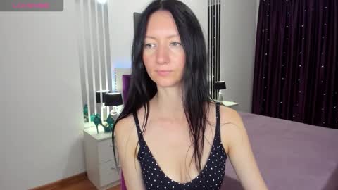 NikaLewis online show from 09/09/25, 04:34