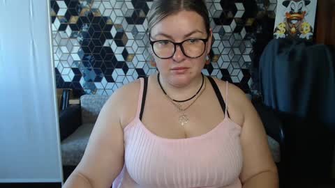 Nika online show from 05/08/26, 05:02