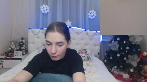 nikastarkk online show from 12/08/24, 01:46