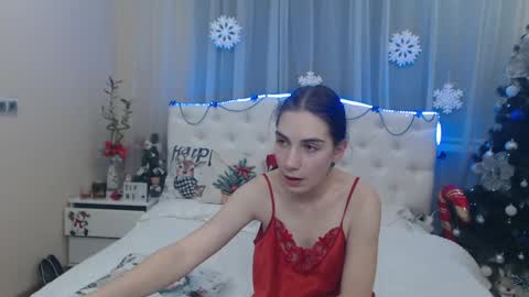 nikastarkk online show from 12/22/24, 10:15