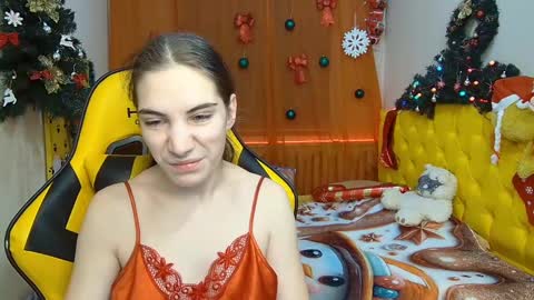 nikastarkk online show from 12/25/24, 07:13