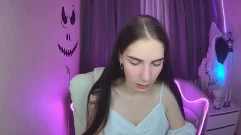 nikastarkk online show from 10/24/25, 07:10