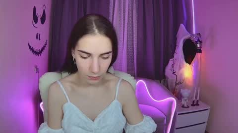 nikastarkk online show from 10/25/25, 06:35