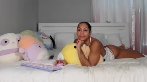 Snapshot of nikayasworld chatting on 11/26/25, 08:21 nikayasworld online show from 11/26/25, 08:21