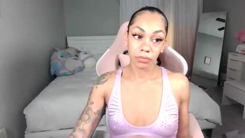 Snapshot of nikayasworld chatting on 04/16/26, 03:29 nikayasworld online show from 04/16/26, 03:29