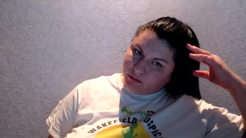 Snapshot of nikayshadow chatting on 11/05/25, 04:07 NikayShadow online show from 11/05/25, 04:07