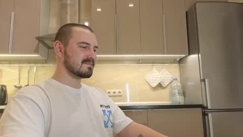 Snapshot of nikbusiness chatting on 09/29/25, 04:56 Nick online show from 09/29/25, 04:56