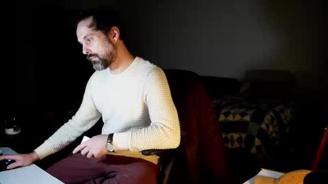 Nike Jude online show from 11/25/25, 04:56