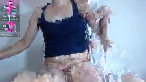 Snapshot of niki_wood_1 chatting on 01/18/26, 06:01 niki_wood_1 online show from 01/18/26, 06:01