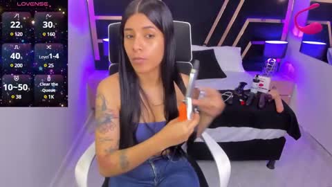 Niki online show from 12/06/24, 01:33