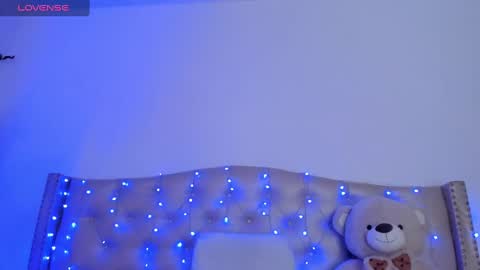 Snapshot of nikiibrooks chatting on 12/07/24, 04:31 Niikii online show from 12/07/24, 04:31