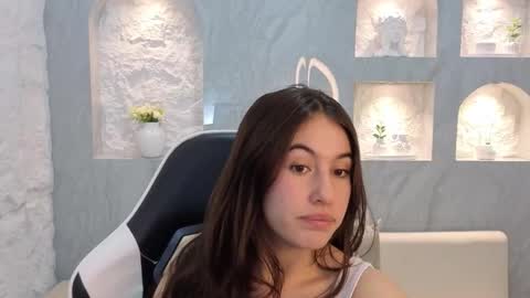 Online 2200 to 600 online show from 12/04/25, 03:49