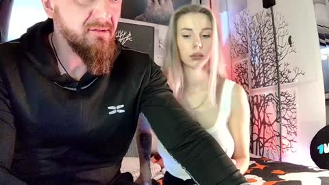 nikki7377 online show from 12/08/24, 07:37