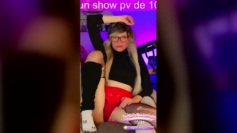 Kitty Chatte online show from 04/21/26, 08:01