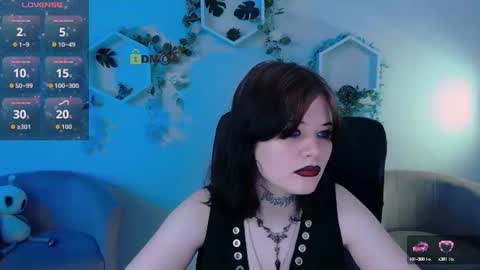 nikki_kiss_ online show from 06/19/26, 08:29