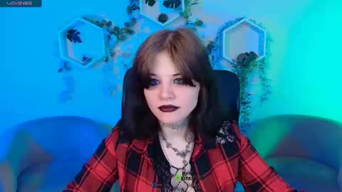 nikki_kiss_ online show from 06/22/26, 08:22