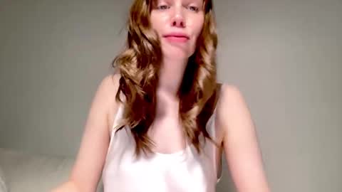 Snapshot of nikki_mi chatting on 11/07/25, 09:53 Nikki online show from 11/07/25, 09:53