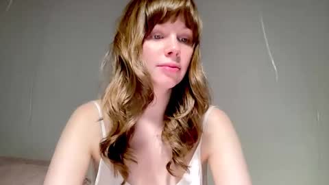 Snapshot of nikki_mi chatting on 11/27/25, 10:06 Nikki online show from 11/27/25, 10:06