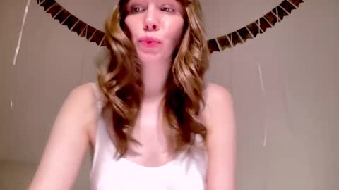 Snapshot of nikki_mi chatting on 12/03/25, 10:02 Nikki online show from 12/03/25, 10:02