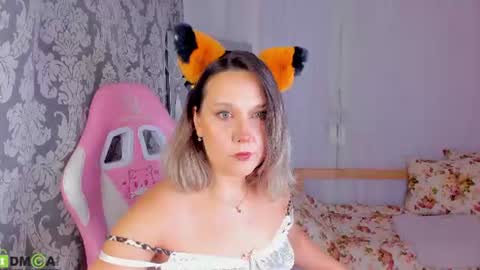 Snapshot of nikki_mi1k chatting on 07/28/26, 01:56 Nikki online show from 07/28/26, 01:56