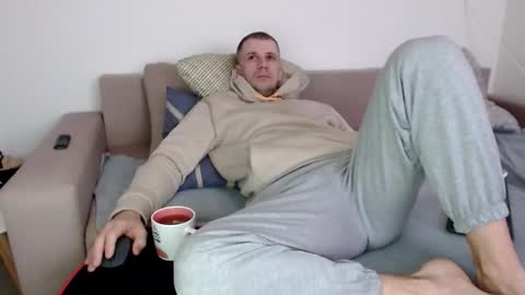 Nick online show from 10/08/25, 06:22