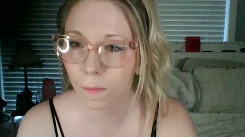 Snapshot of nikkib653466 chatting on 03/05/26, 11:23 nikkib653466 online show from 03/05/26, 11:23