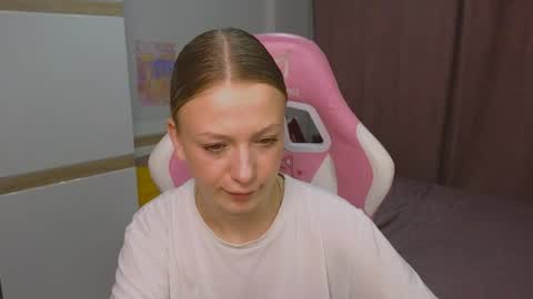 Beatrice online show from 06/03/26, 07:11