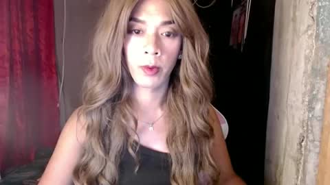 nikkie online show from 01/17/25, 02:50