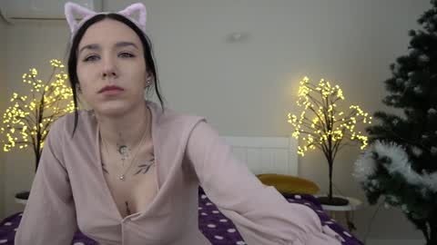 Nikki online show from 01/14/25, 09:45